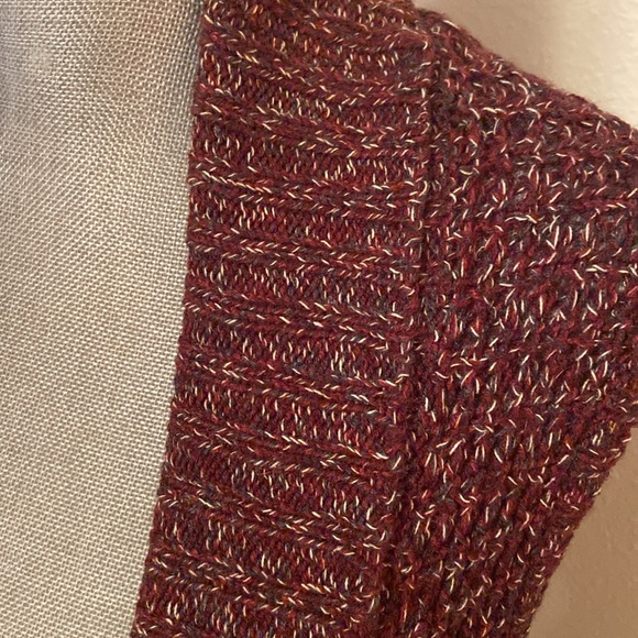 Maroon Vest Cardigan - Picture 4 of 4